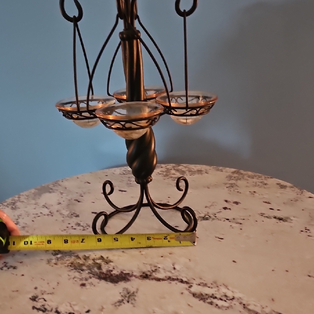 Elegant Black Metal Candle Holder - Picture 6 of 6